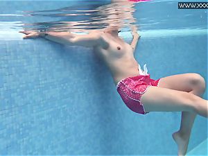 hot tatted Czech mind-blowing in the pool